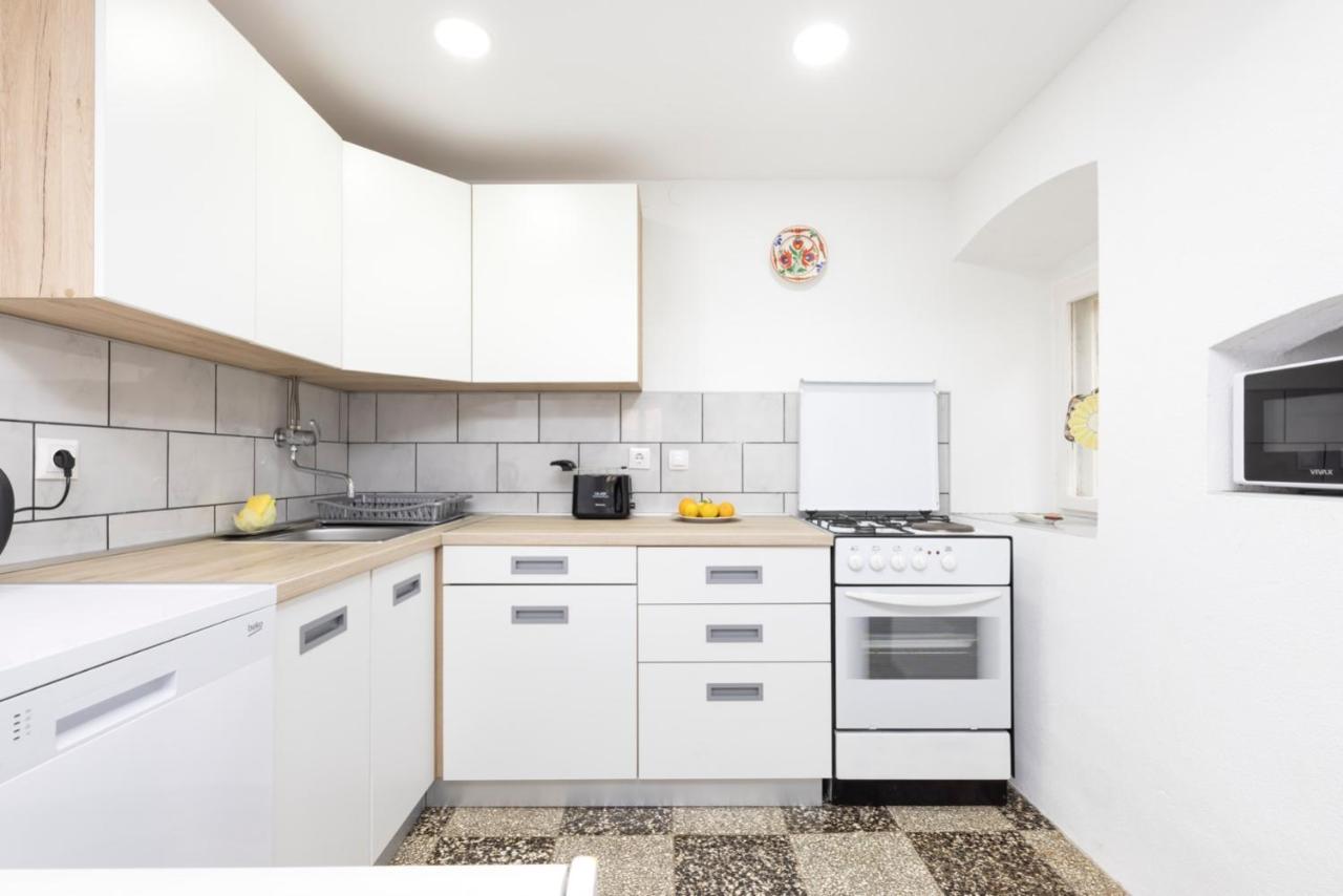 Apartments Ivna Veli Lošinj Kültér fotó